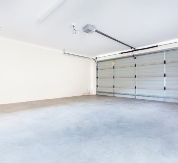 Spacious and clean garage ready for storage or vehicle parking in a modern home