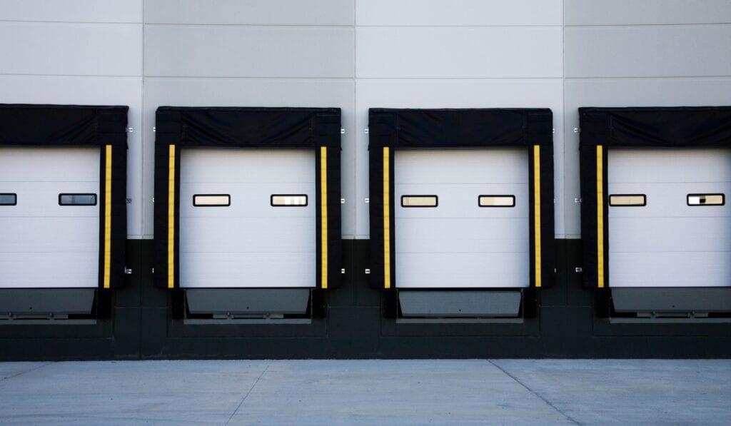 choosing dock seals or dock shelters