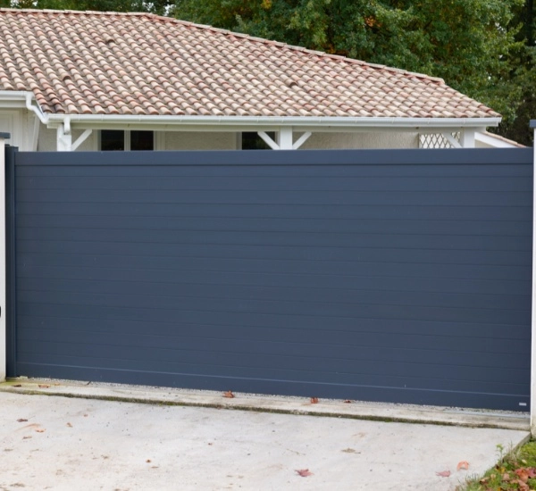 Modern contemporary gate